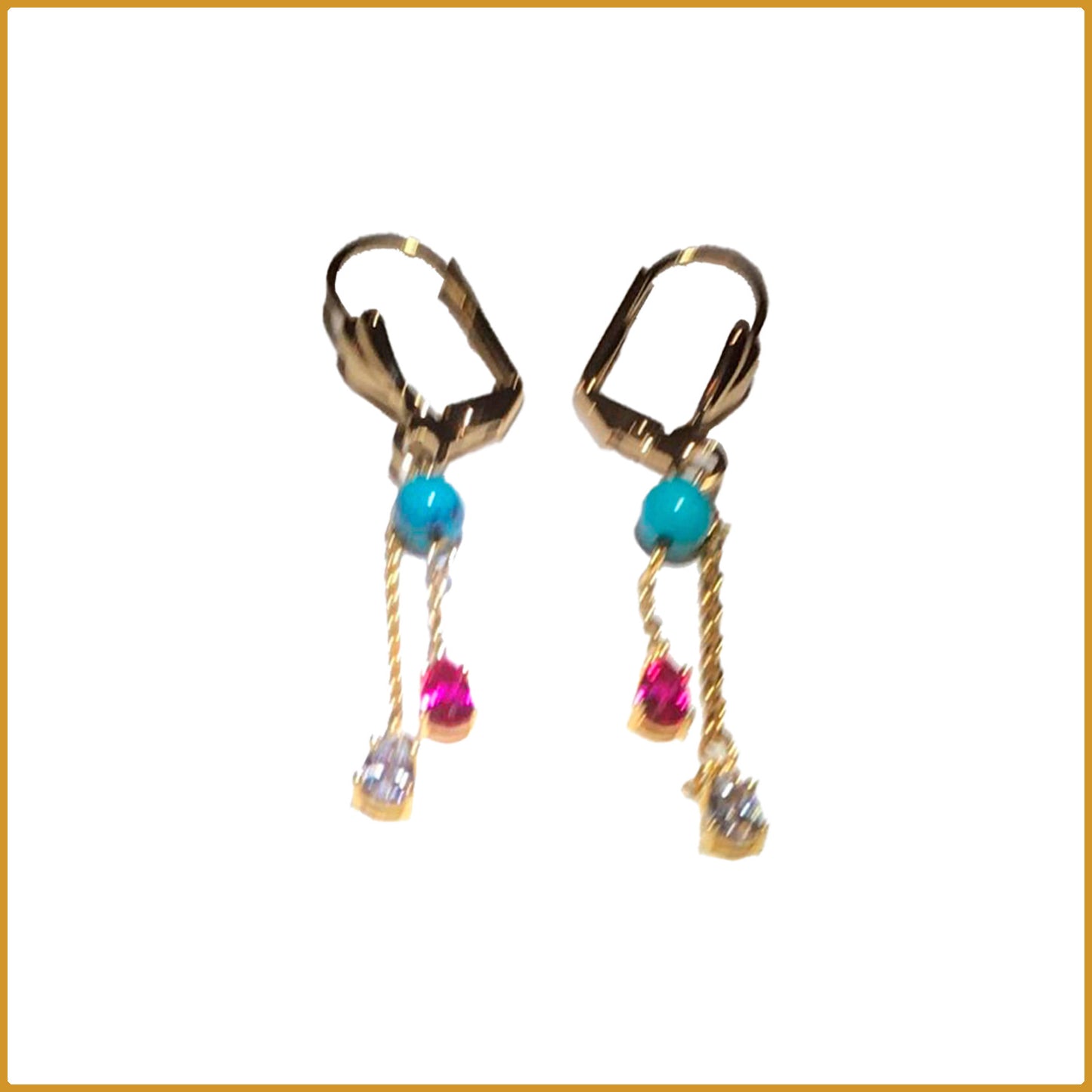 Boucles d'oreilles et pierres fantaisie