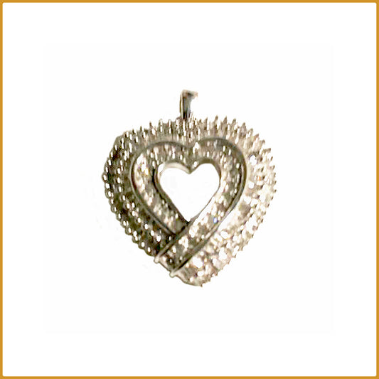 Pendentif motif coeur en diamants