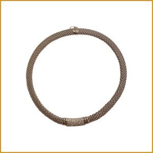 Collier en or blanc avec diamants