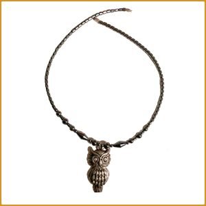 Collier avec pendentif hibou