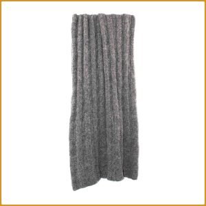 Écharpe tricotée en laine d’alpaga