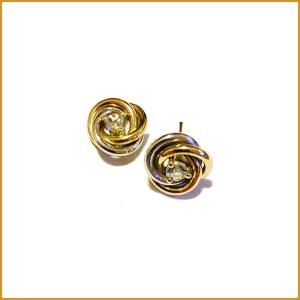 Boucles d’oreilles en or 18 carats avec pierre naturelle et or blanc